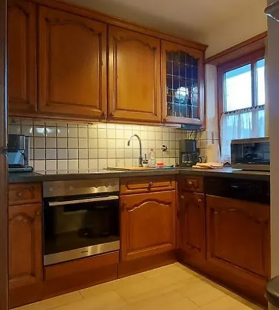 Jenny * 加爾米施-帕滕基興